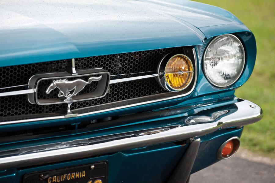  Ford Mustang Fastback 1965 года  (фото 14 из 52)